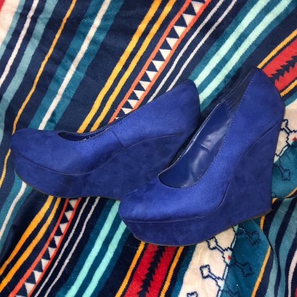 🥰ROYAL BLUE🤩 Platform, Stacked wedges!🥳 - Picture 3 of 5